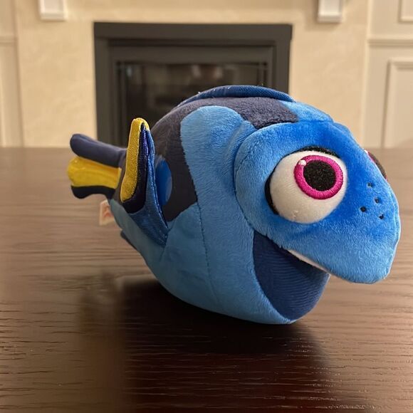 Ty Sparkle Collection Disney’s Dory from Finding Nemo and Finding Dory 9” long - Picture 4 of 7